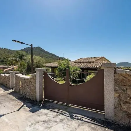 Villa Lolly Castiadas